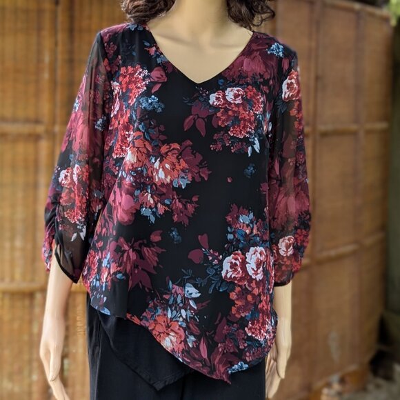 Apt. 9 Tops - Floral Tunic Blouse